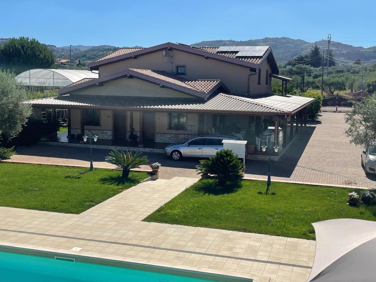 Agriturismo Albachiara Bisignano Екстериор снимка